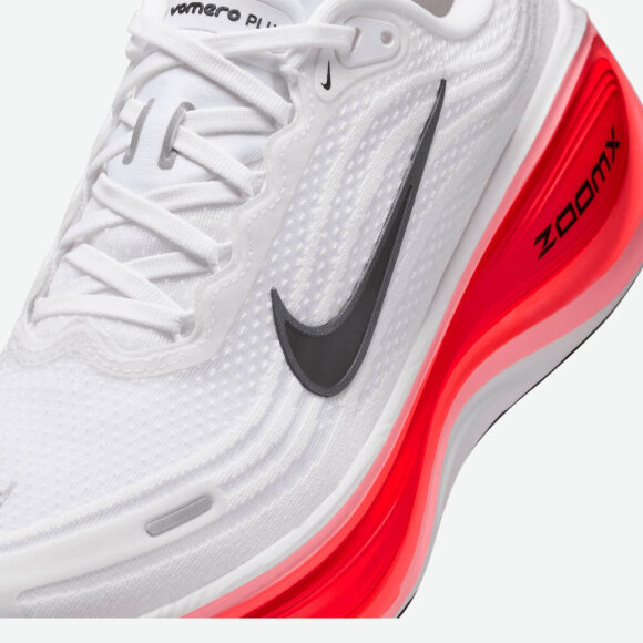 NIKE - M VOMERO PLUS