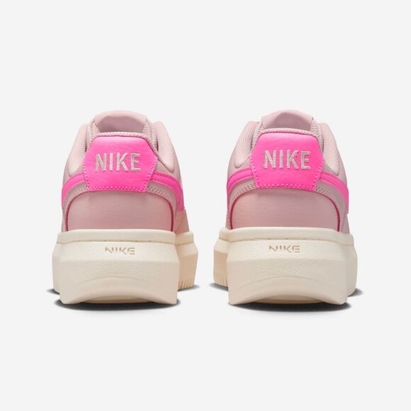 NIKE - W COURT VISION ALTA LTR