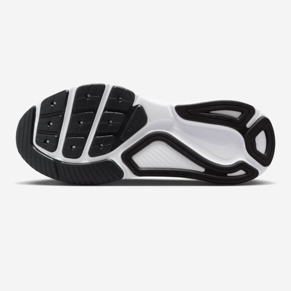 NIKE - W STRUCTURE 26 WIDE