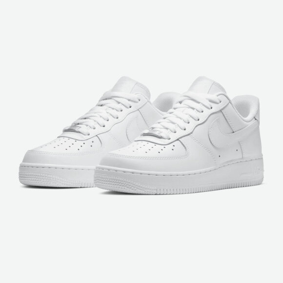 NIKE - W WMNS AIR FORCE 1 07