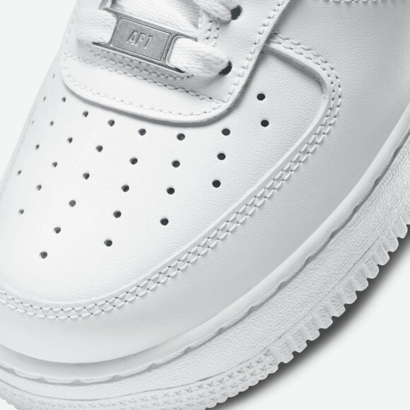 NIKE - W WMNS AIR FORCE 1 07