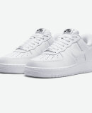 NIKE - W AIR FORCE 1 07 FLYEASE