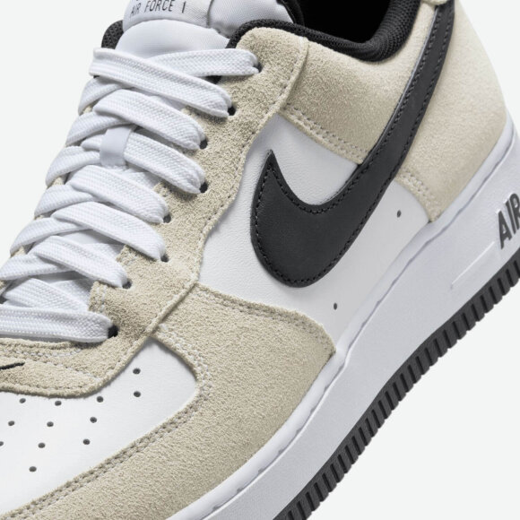 NIKE - M AIR FORCE 1 07 LV8
