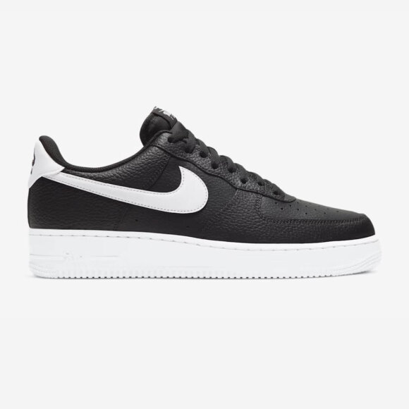 NIKE - M AIR FORCE 1 07