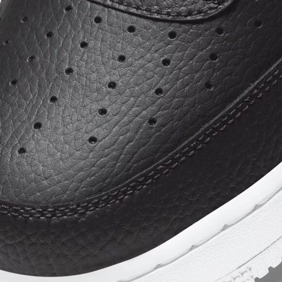 NIKE - M AIR FORCE 1 07