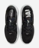 NIKE - M STRUCTURE 26