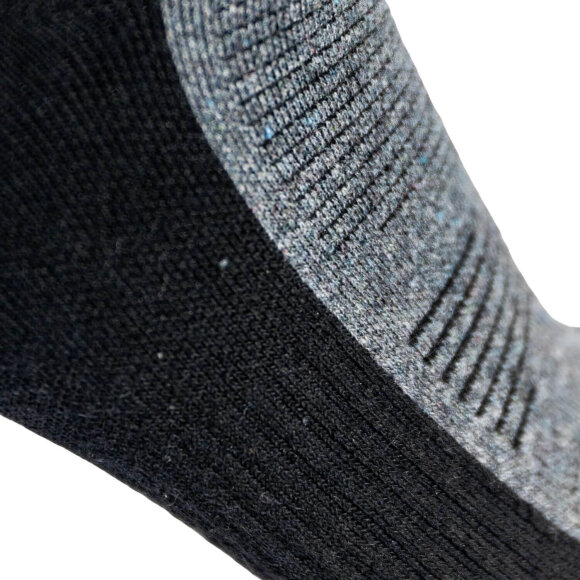 LIITEGUARD - NR2 CREW MERINO HIKING SOCKS