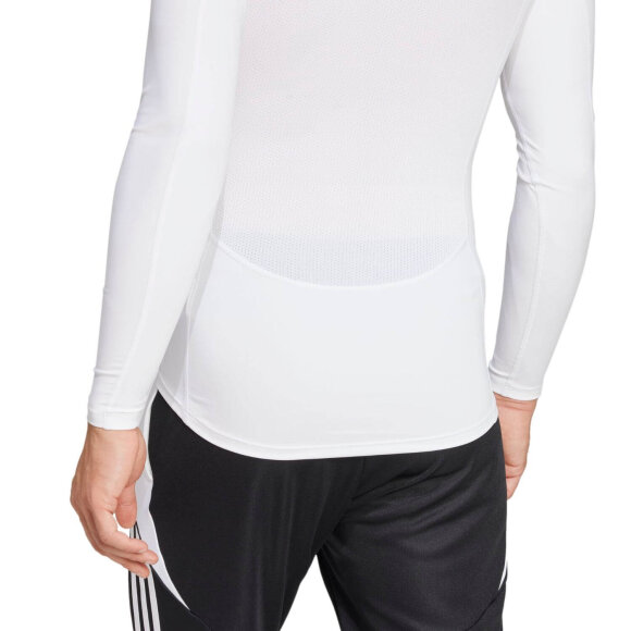ADIDAS  - M TECHFIT LS T-SHIRT