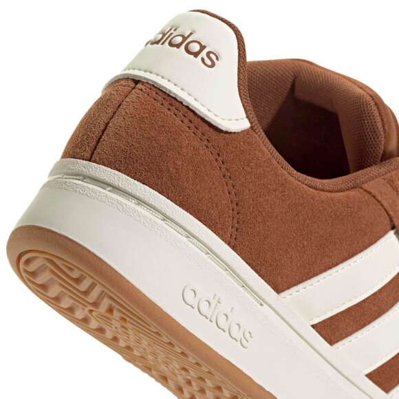 ADIDAS  - W GRAND COURT ALPHA 00s