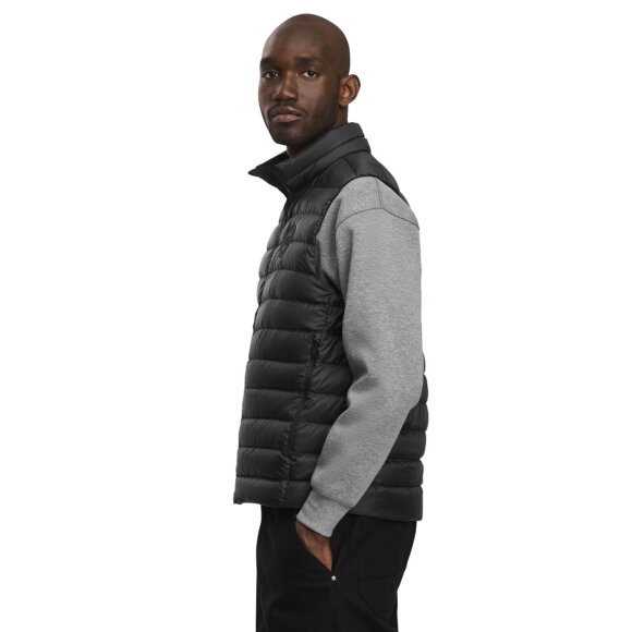 CANADA GOOSE - M STRATUS VEST