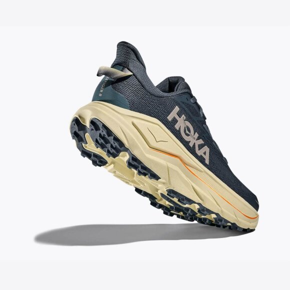 HOKA - M CHALLENGER 8