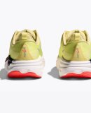 HOKA - M SKYFLOW
