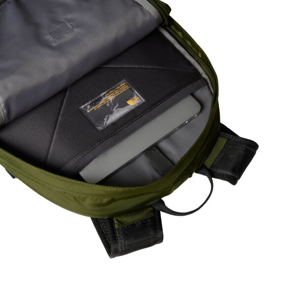 THE NORTH FACE - BOREALIS CLASSIC