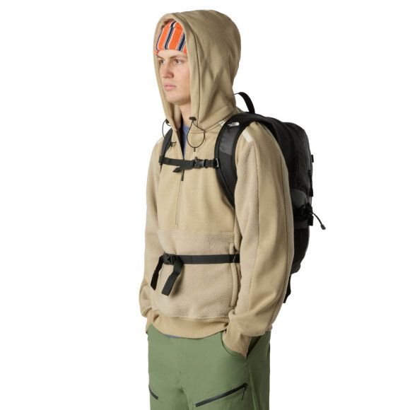 THE NORTH FACE - HOT SHOT BC BACKPACK