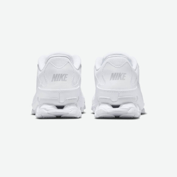 NIKE - W NIKE REAX 8 TR MESH