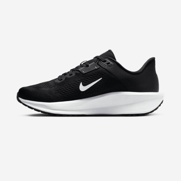 NIKE - W QUEST 6