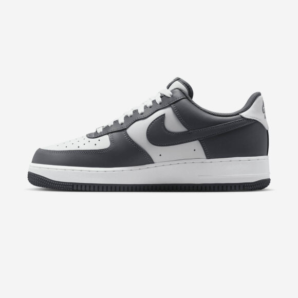 NIKE - M AIR FORCE 1 07