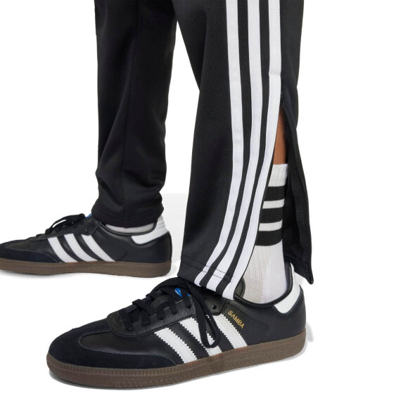 ADIDAS  - Y TIRO 25 ESS.WIND PANTS
