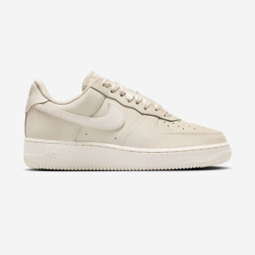 NIKE - W AIR FORCE 1 RETRO PRM