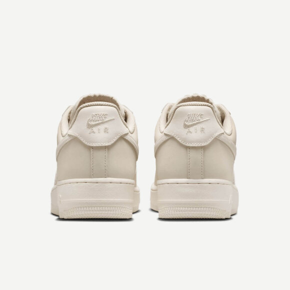 NIKE - W AIR FORCE 1 RETRO PRM