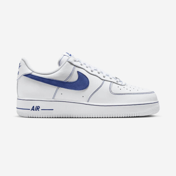 NIKE - M AIR FORCE 1 07 LV8