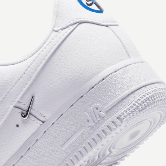 NIKE - W AIR FORCE 1 07 LX