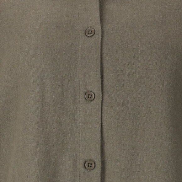 SPORTS GROUP - W NATASHA SS SHIRT
