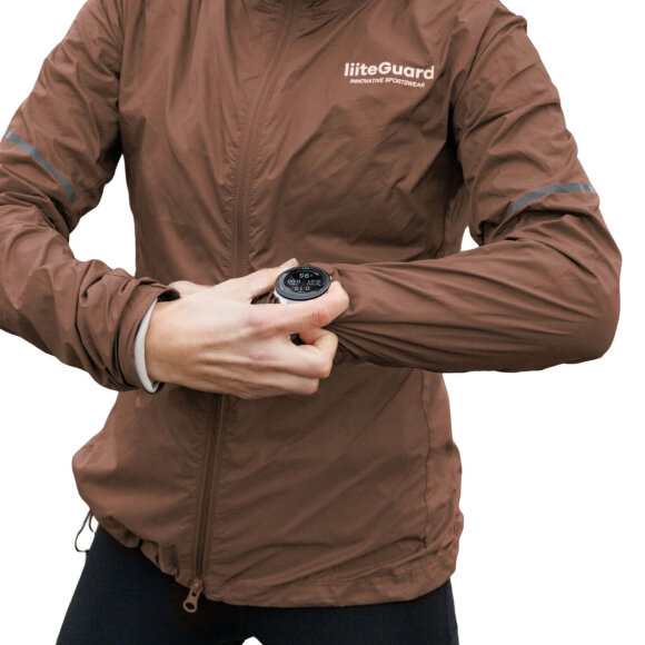 LIITEGUARD - W AERO-TECH WINDBREAKER