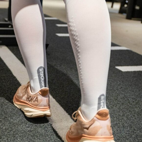 LIITEGUARD - U SHIN-TECH LIGHT RUNNING