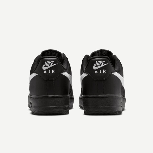 NIKE - M AIR FORCE 1 07 LV8