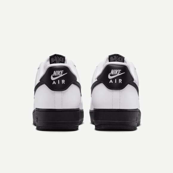 NIKE - M AIR FORCE 1 07