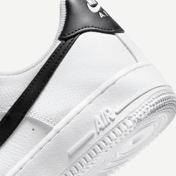 NIKE - W AIR FORCE 1 07