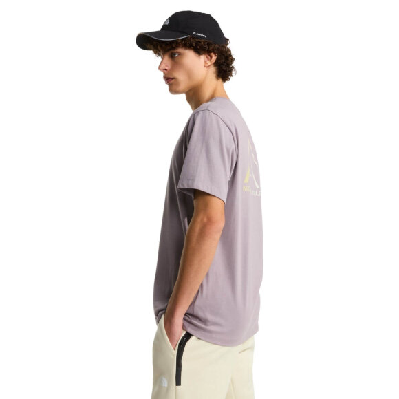 THE NORTH FACE - M MA GRAPHIC RG SS TEE