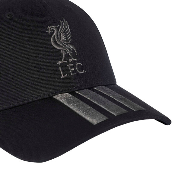 ADIDAS  - LIVERPOOL FC CAP