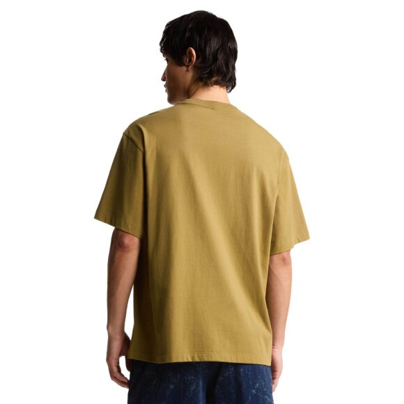 THE NORTH FACE - M TNF ESSENTIAL SIMPLE DOME SS