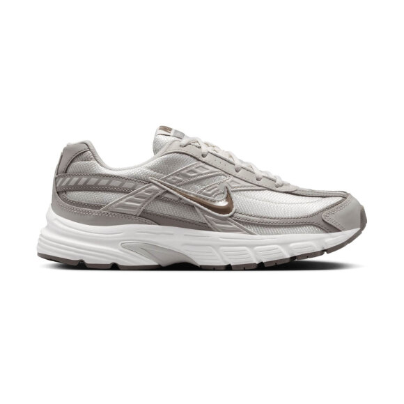 NIKE - W INITIATOR