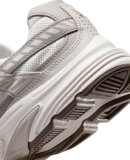 NIKE - W INITIATOR