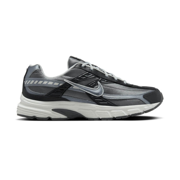 NIKE - M INITIATOR