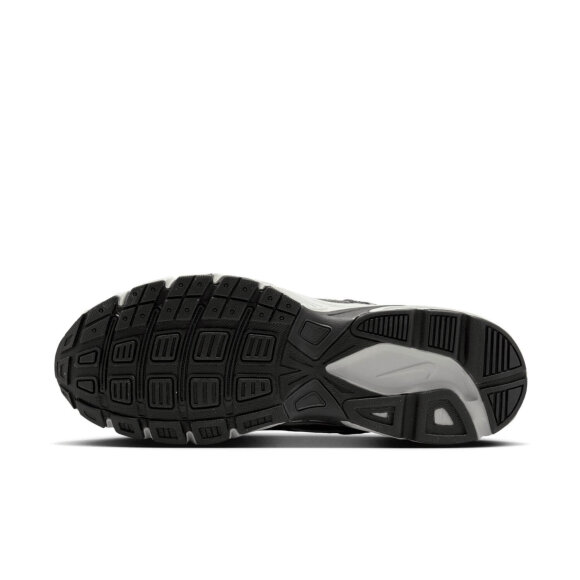 NIKE - M INITIATOR