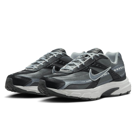 NIKE - M INITIATOR