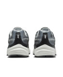 NIKE - M INITIATOR