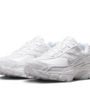 NIKE - W INITIATOR