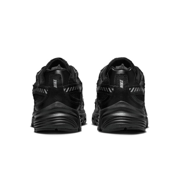 NIKE - M INITIATOR