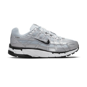 NIKE - W P-6000