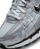 NIKE - W P-6000