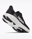 HOKA - M ARAHI 9