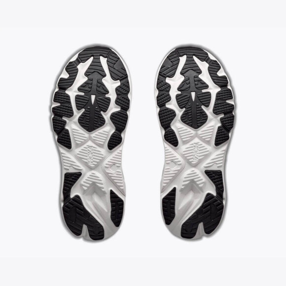 HOKA - M ARAHI 9