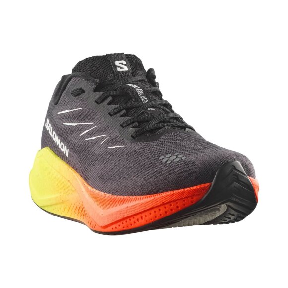 SALOMON - M AERO BLAZE 4 GRADIENT PACK