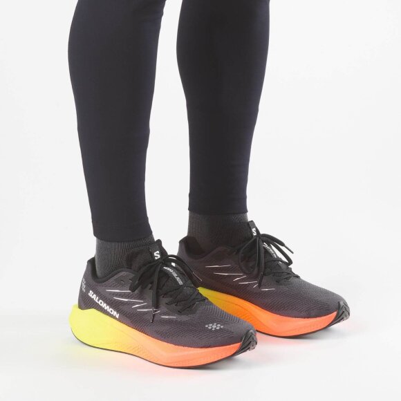 SALOMON - M AERO BLAZE 4 GRADIENT PACK