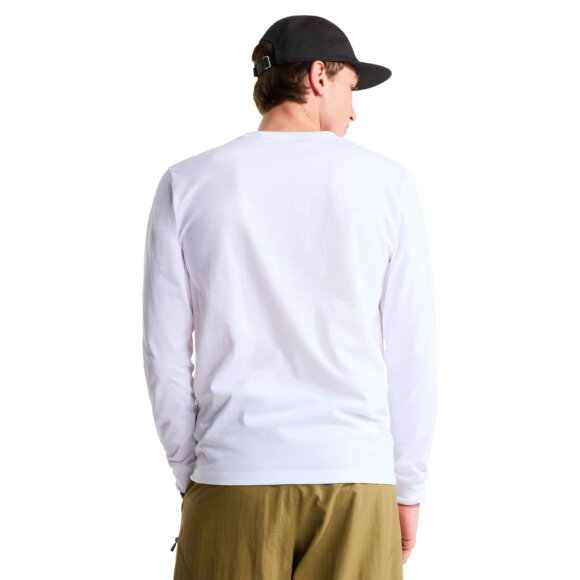 THE NORTH FACE - M EVOLUTION SIMPLE DOME LS